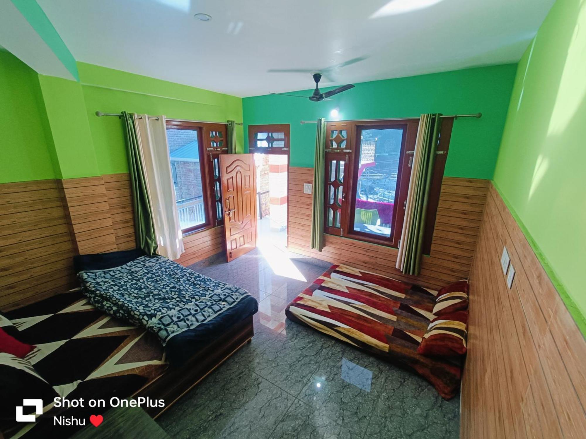 Chojh Inn Guest House Kasol Buitenkant foto