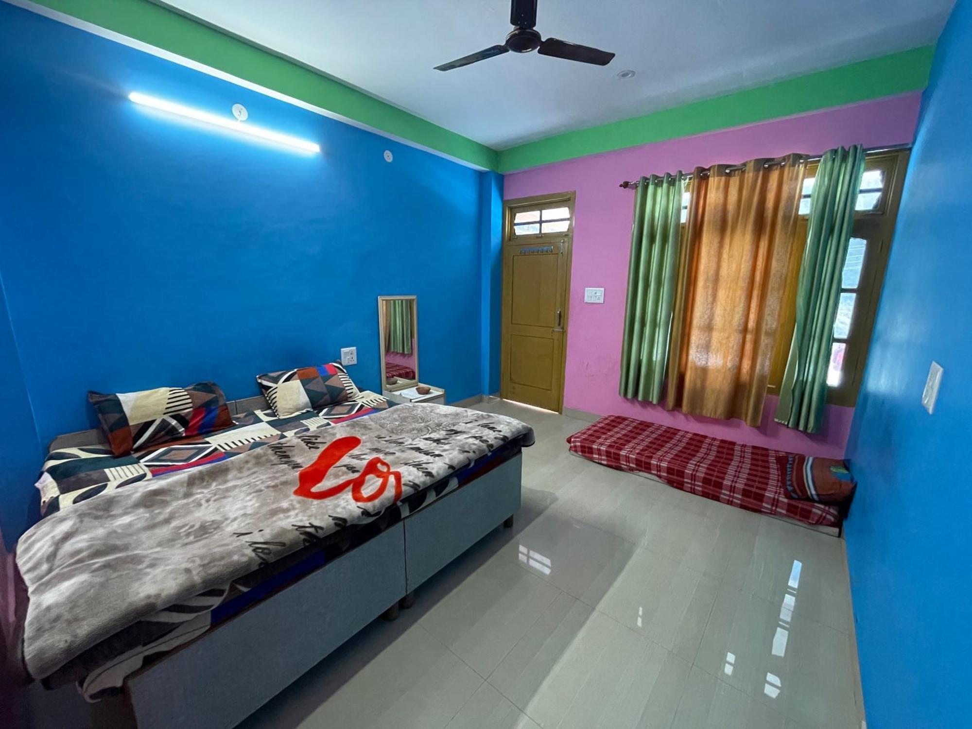 Chojh Inn Guest House Kasol Buitenkant foto