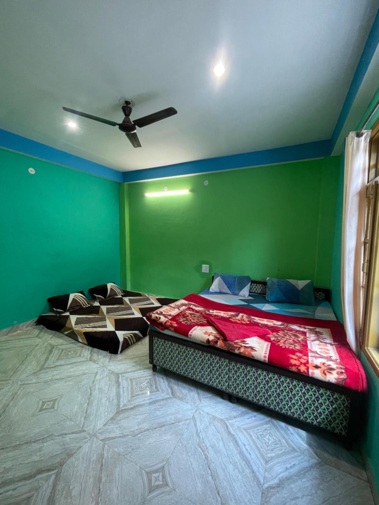 Chojh Inn Guest House Kasol Buitenkant foto