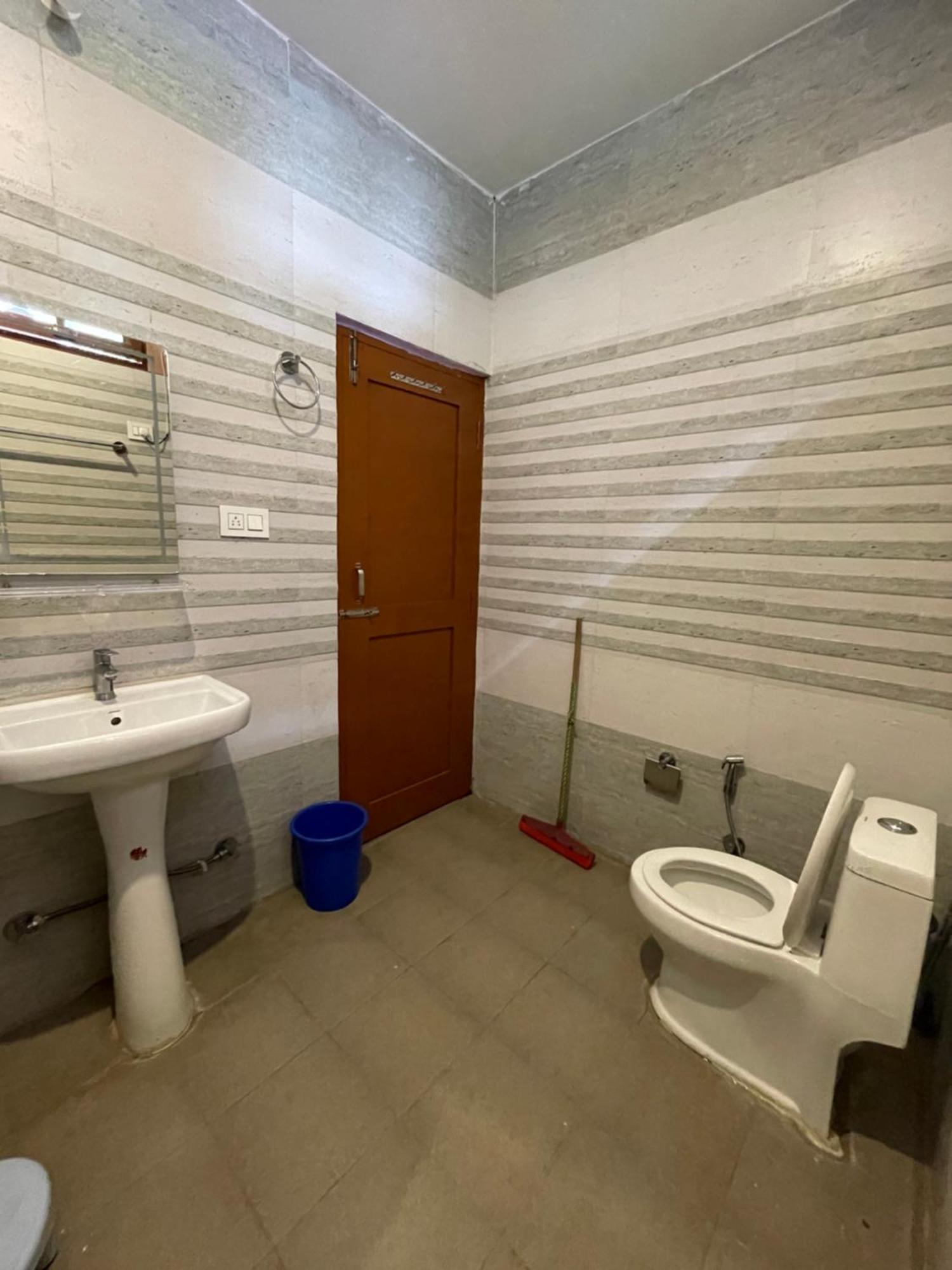 Chojh Inn Guest House Kasol Buitenkant foto