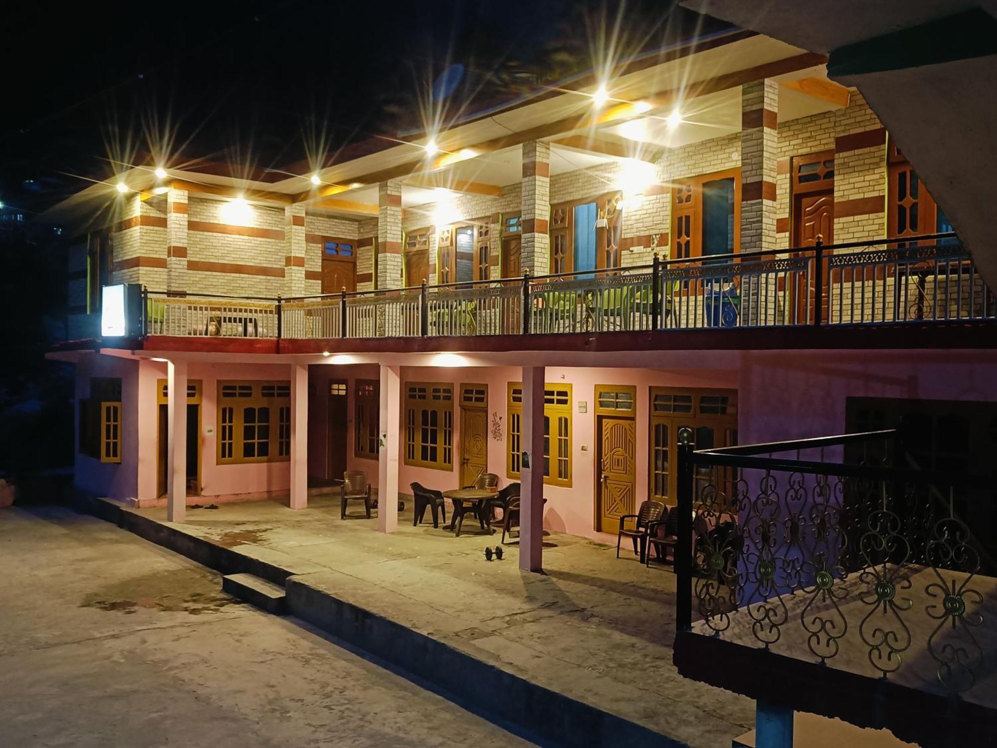 Chojh Inn Guest House Kasol Buitenkant foto